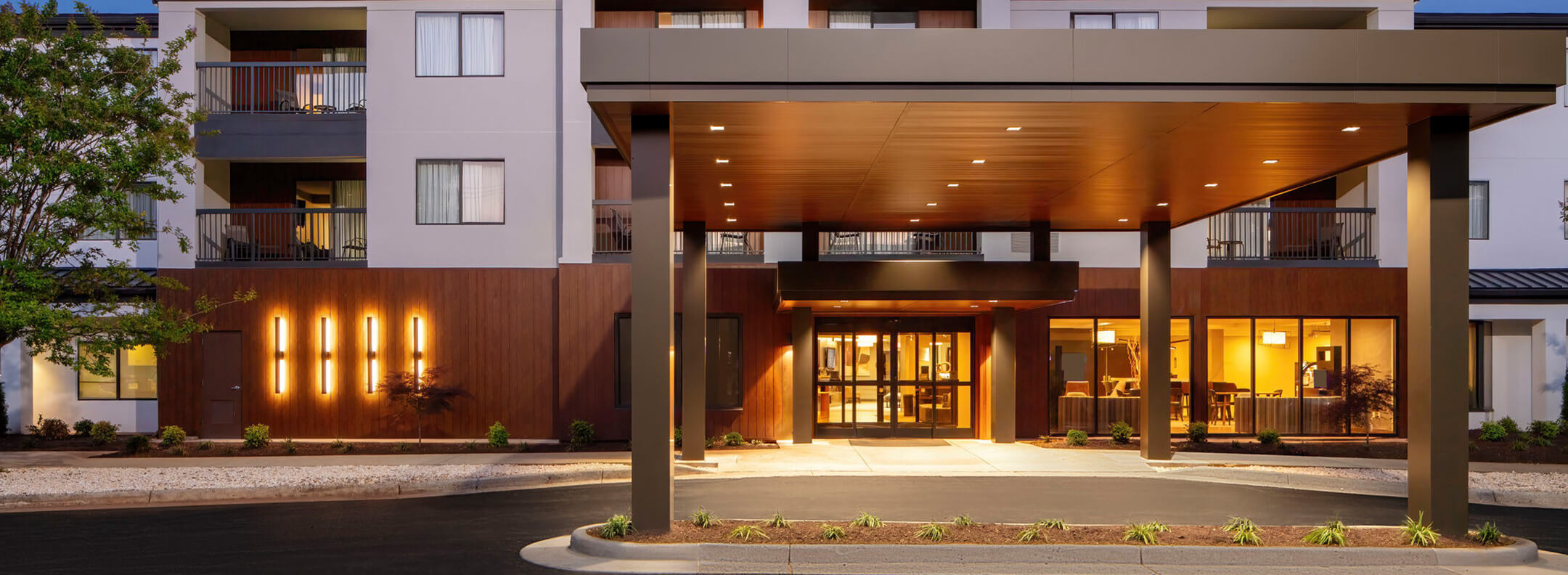 exterior hotel remodeling services