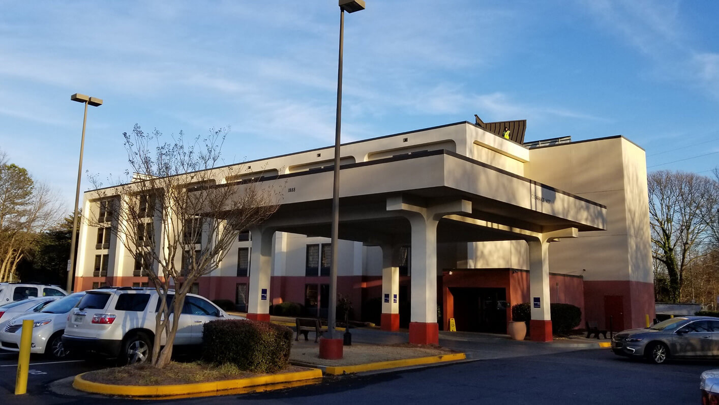comfort-inn-college-park-before