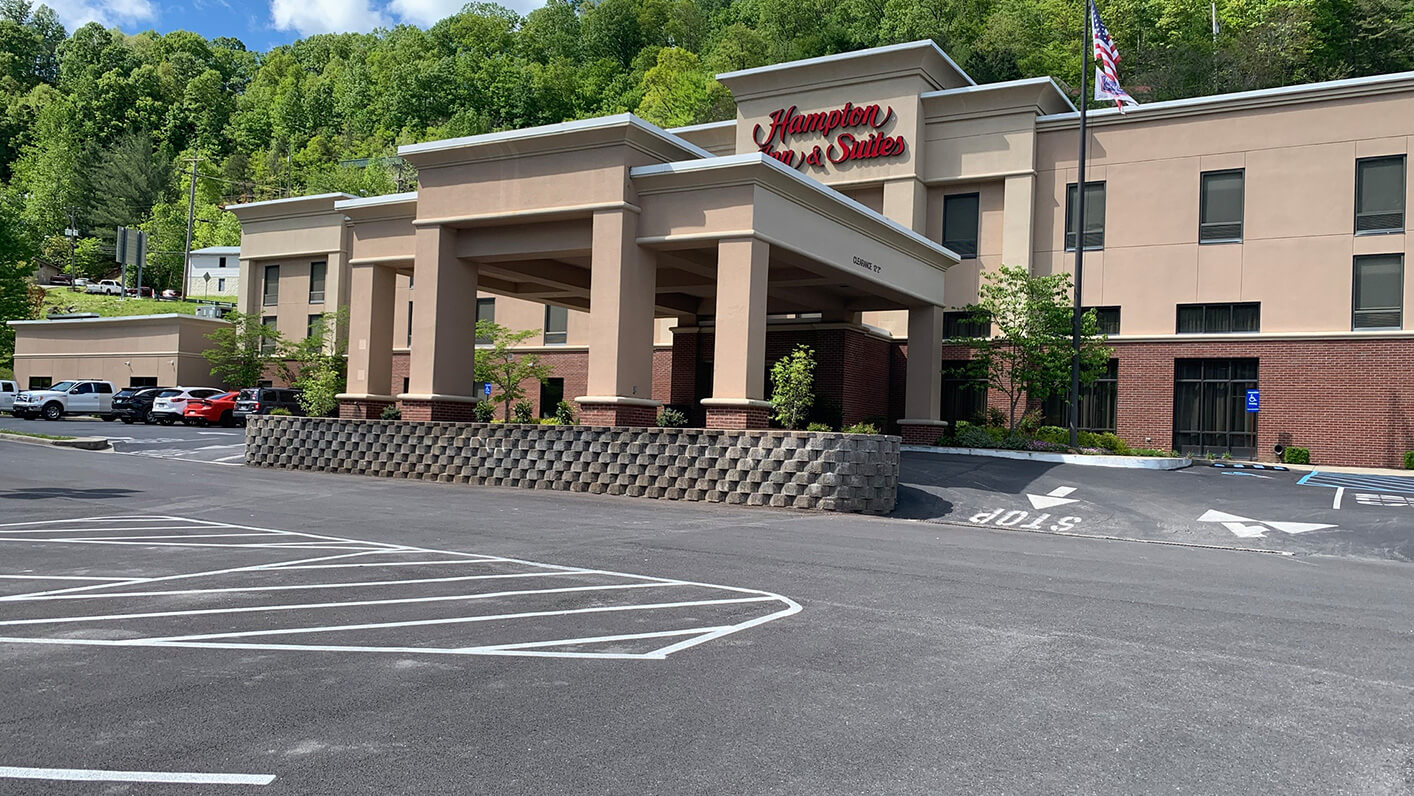 hampton-inn-by-hilton-hazard-before